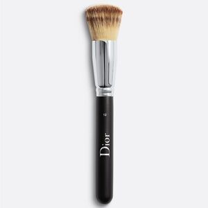 Dior Backstage Brush N° 12 Makeup Brush - Fluid Foundation Brush - Full Coverage